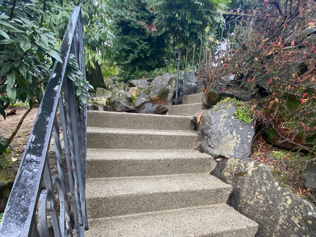 Expertly installed aggregate concrete steps